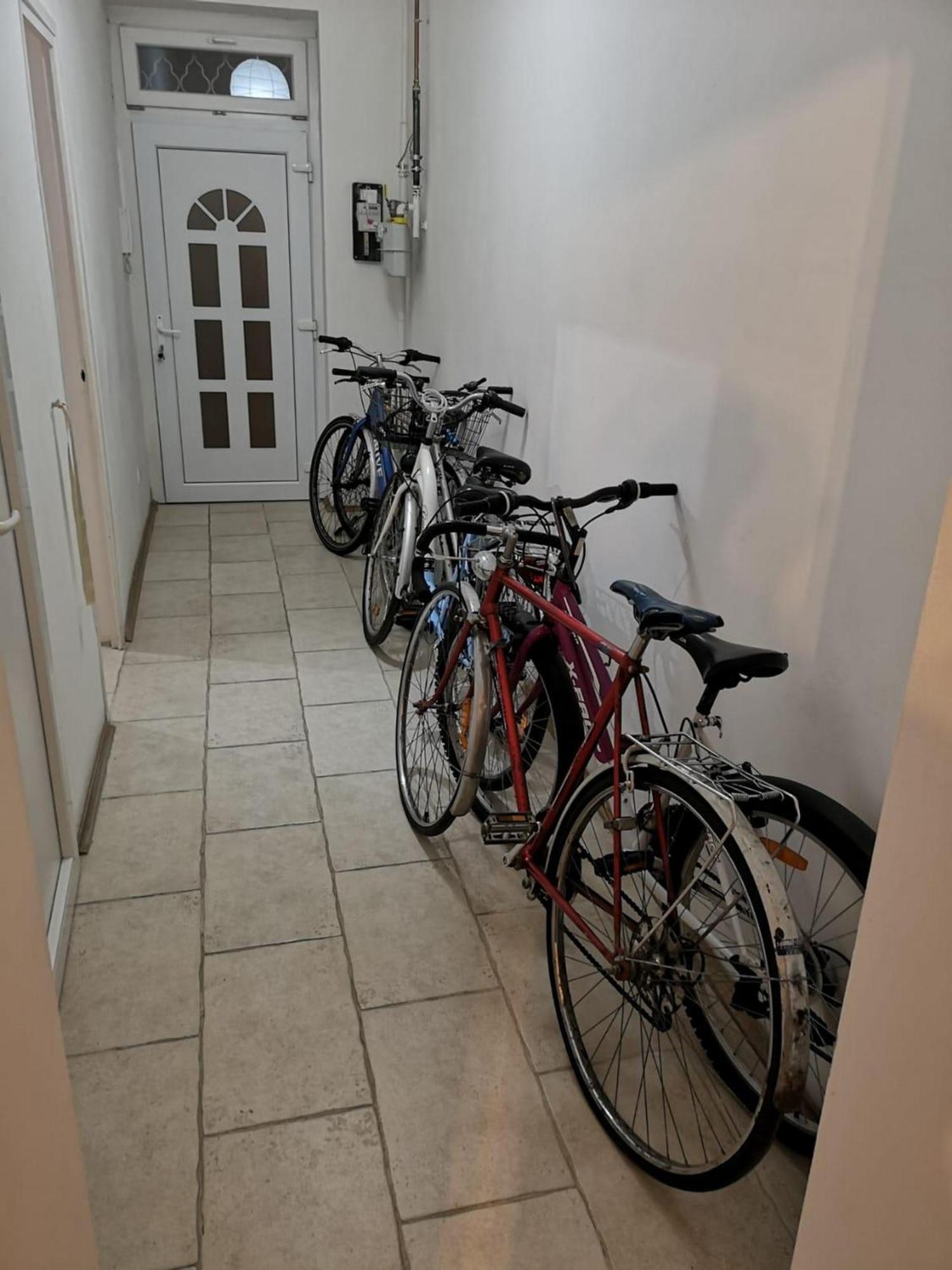 Anna 2 Bedrooms 2 Bathrooms 6 Bikes Budapest Kültér fotó